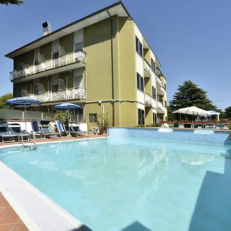 Hotel Diano Marina Mhotelsgroup-2